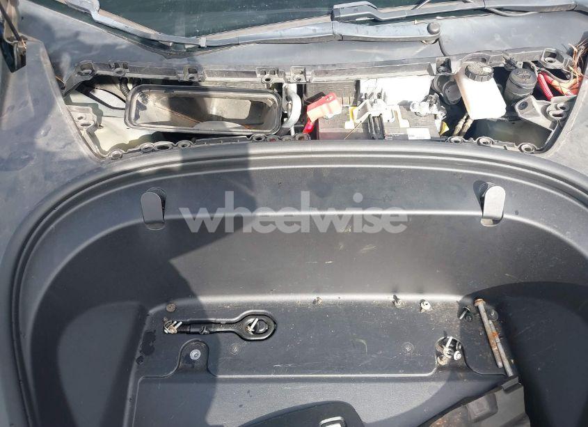 Photo 10 of 2019 Tesla Model 3 LONG RANGE/MID RANGE/STANDARD RANGE/STANDARD RANGE PLUS (VIN 5YJ3E1EA2KF411846)