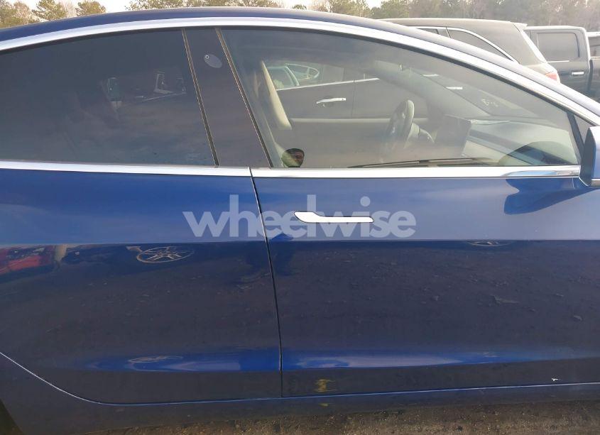 Photo 14 of 2019 Tesla Model 3 LONG RANGE/MID RANGE/STANDARD RANGE/STANDARD RANGE PLUS (VIN 5YJ3E1EA2KF411846)