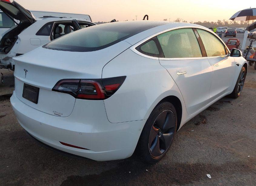 Photo 4 of 2020 Tesla Model 3 STANDARD RANGE PLUS REAR-WHEEL DRIVE/STANDARD RANGE REAR-WHEEL DRIVE (VIN 5YJ3E1EA2LF615211)