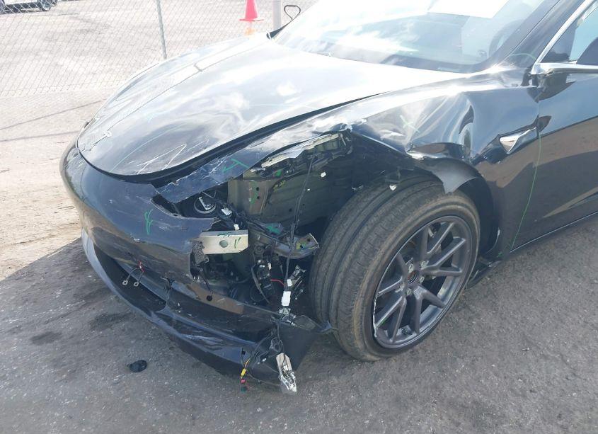 Photo 6 of 2020 Tesla Model 3 STANDARD RANGE PLUS REAR-WHEEL DRIVE/STANDARD RANGE REAR-WHEEL DRIVE (VIN 5YJ3E1EA2LF738104)