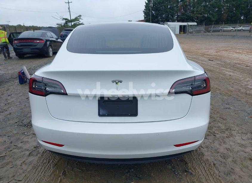 Photo 16 of 2020 Tesla Model 3 STANDARD RANGE PLUS REAR-WHEEL DRIVE/STANDARD RANGE REAR-WHEEL DRIVE (VIN 5YJ3E1EA2LF744114)