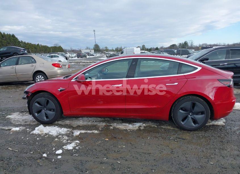 Photo 15 of 2020 Tesla Model 3 STANDARD RANGE PLUS REAR-WHEEL DRIVE/STANDARD RANGE REAR-WHEEL DRIVE (VIN 5YJ3E1EA2LF796875)
