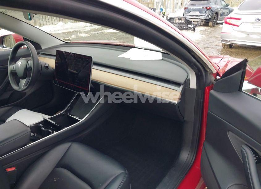Photo 5 of 2020 Tesla Model 3 STANDARD RANGE PLUS REAR-WHEEL DRIVE/STANDARD RANGE REAR-WHEEL DRIVE (VIN 5YJ3E1EA2LF796875)