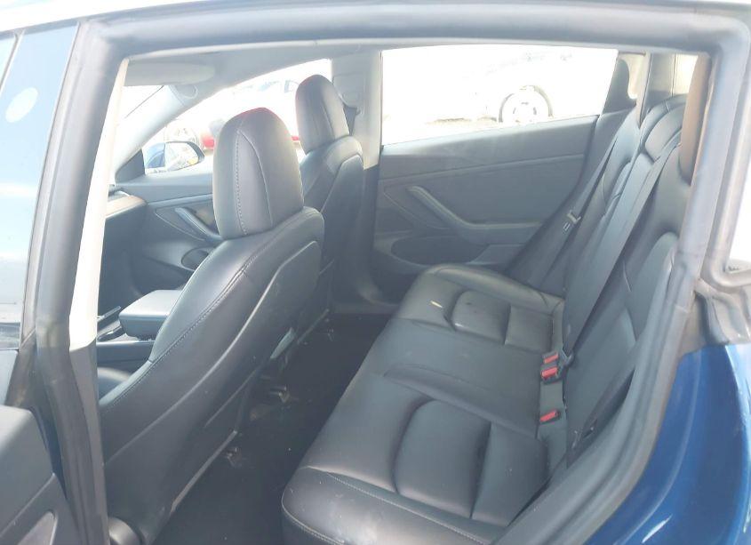 Photo 8 of 2020 Tesla Model 3 STANDARD RANGE PLUS REAR-WHEEL DRIVE/STANDARD RANGE REAR-WHEEL DRIVE (VIN 5YJ3E1EA2LF807941)