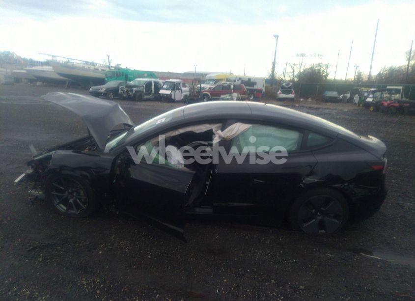 Photo 13 of 2021 Tesla Model 3 STANDARD RANGE PLUS REAR-WHEEL DRIVE (VIN 5YJ3E1EA2MF031151)