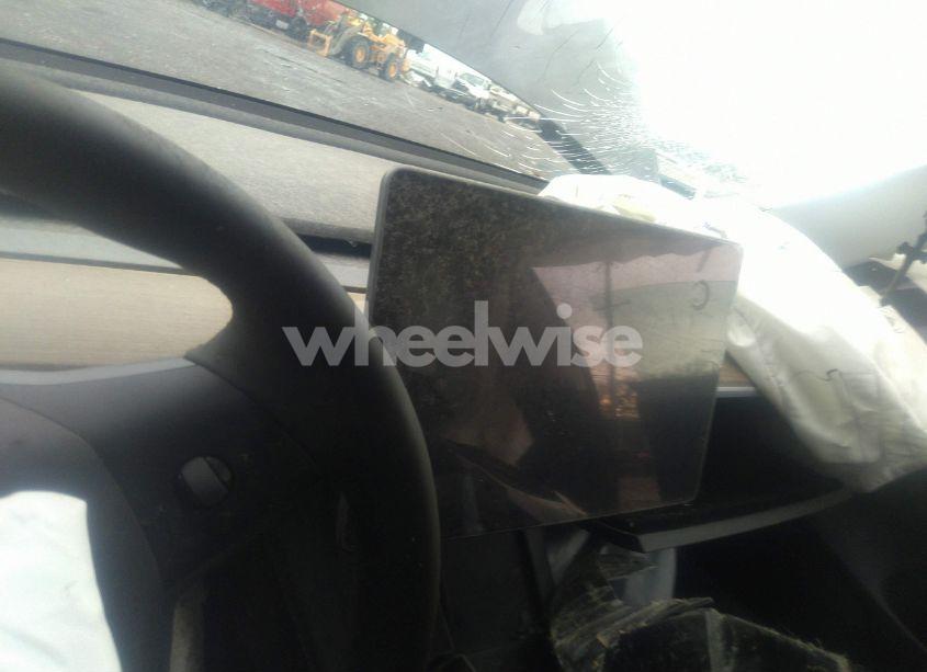 Photo 14 of 2021 Tesla Model 3 STANDARD RANGE PLUS REAR-WHEEL DRIVE (VIN 5YJ3E1EA2MF031151)