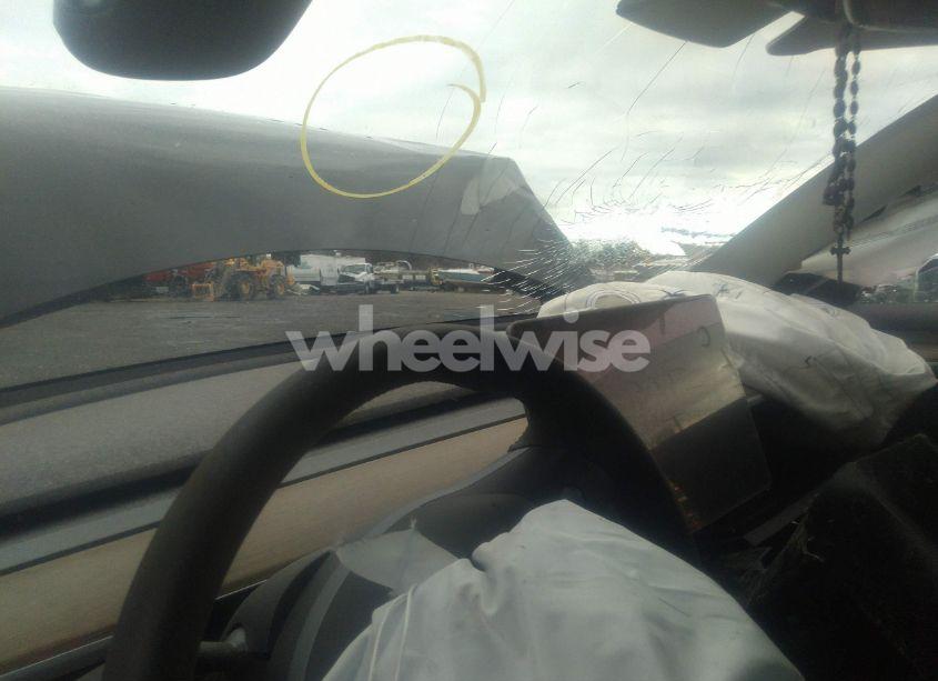 Photo 16 of 2021 Tesla Model 3 STANDARD RANGE PLUS REAR-WHEEL DRIVE (VIN 5YJ3E1EA2MF031151)