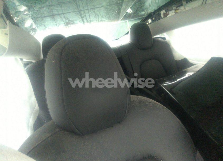 Photo 8 of 2021 Tesla Model 3 STANDARD RANGE PLUS REAR-WHEEL DRIVE (VIN 5YJ3E1EA2MF031151)