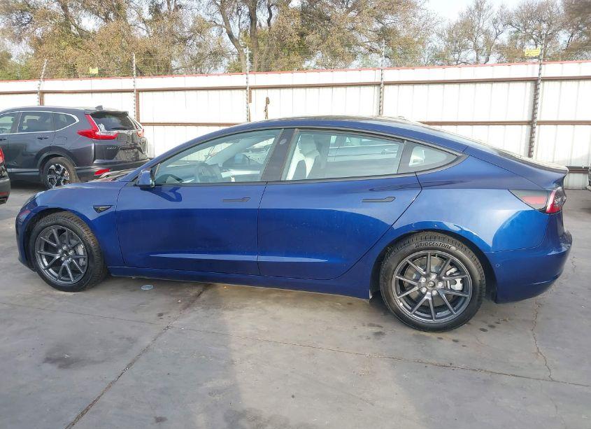 Photo 14 of 2021 Tesla Model 3 STANDARD RANGE PLUS REAR-WHEEL DRIVE (VIN 5YJ3E1EA2MF092676)