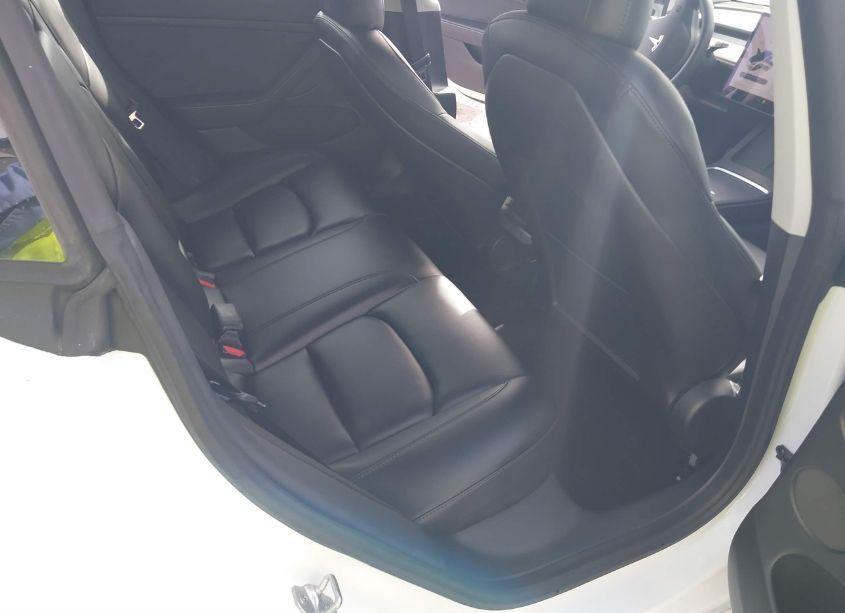 Photo 8 of 2021 Tesla Model 3 STANDARD RANGE PLUS REAR-WHEEL DRIVE (VIN 5YJ3E1EA2MF990842)
