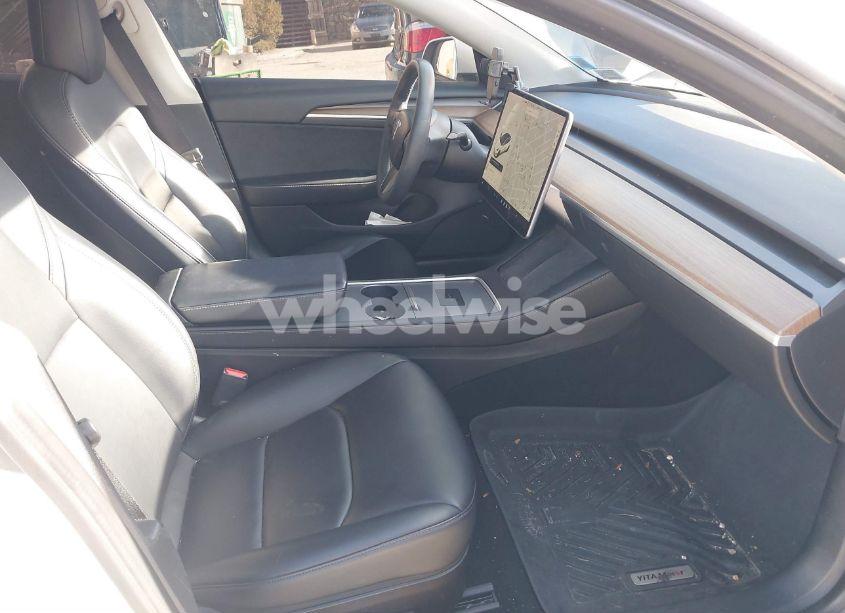 Photo 5 of 2022 Tesla Model 3 REAR-WHEEL DRIVE (VIN 5YJ3E1EA2NF154885)