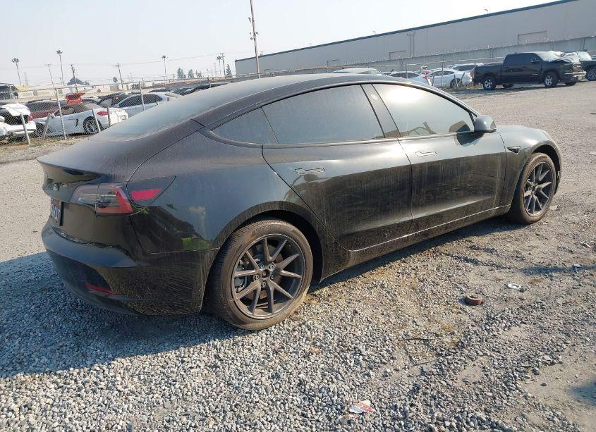 Photo 4 of 2023 Tesla Model 3 REAR-WHEEL DRIVE (VIN 5YJ3E1EA2PF584631)