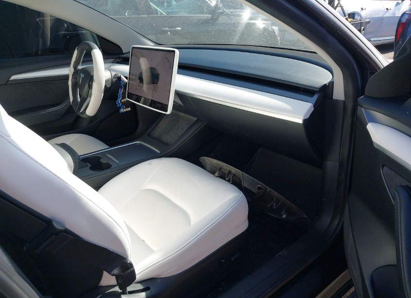 Photo 5 of 2023 Tesla Model 3 REAR-WHEEL DRIVE (VIN 5YJ3E1EA2PF584631)