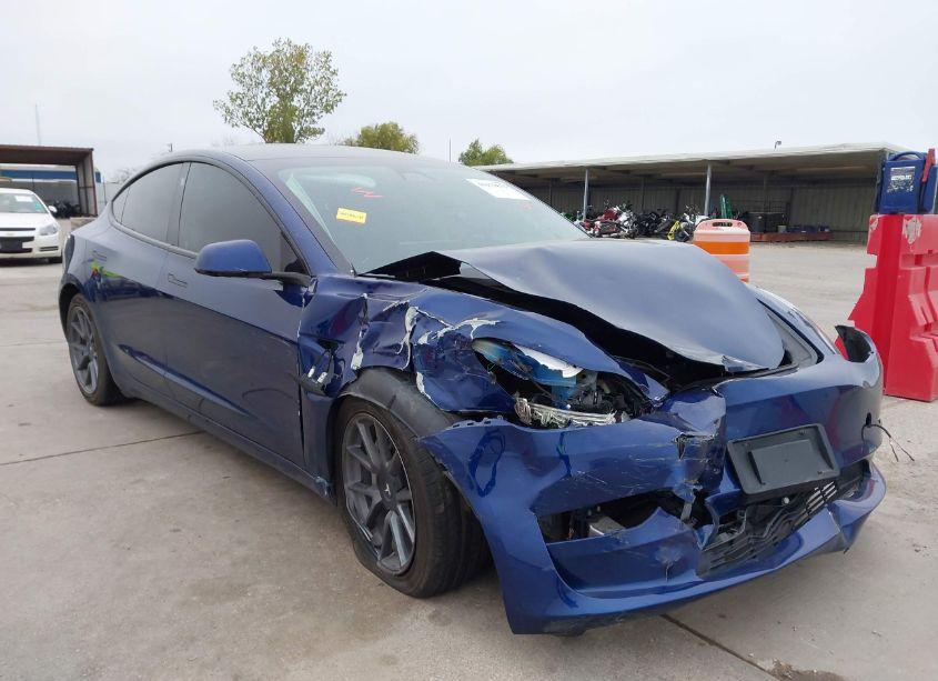 2023 Tesla Model 3 REAR-WHEEL DRIVE (VIN 5YJ3E1EA2PF589635) main photo