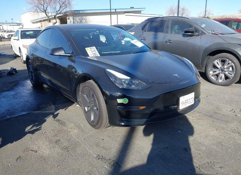 2023 Tesla Model 3 REAR-WHEEL DRIVE (VIN 5YJ3E1EA2PF612749) main photo