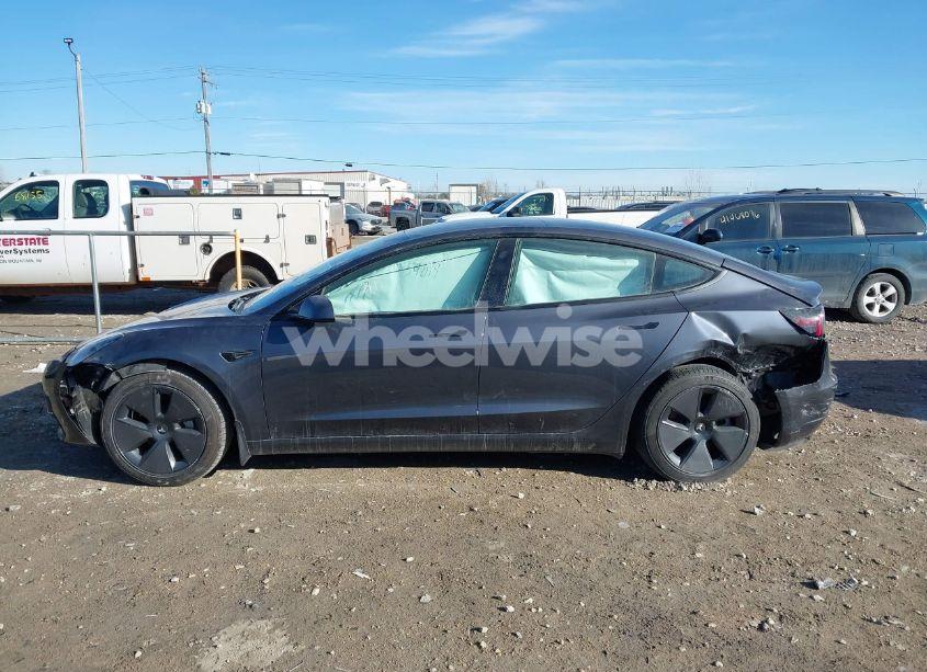 Photo 14 of 2023 Tesla Model 3 REAR-WHEEL DRIVE (VIN 5YJ3E1EA2PF644021)