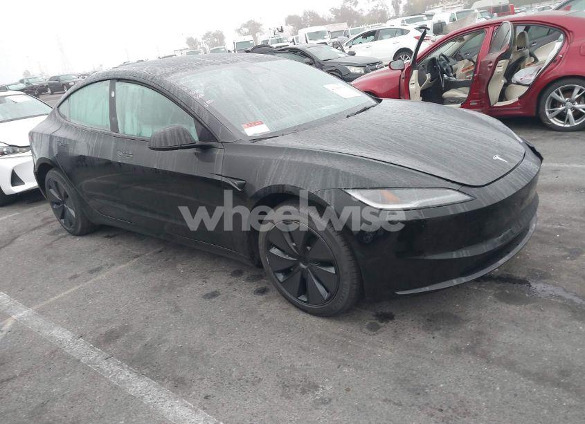 2025 Tesla Model 3 LONG RANGE REAR-WHEEL DRIVE (VIN 5YJ3E1EA2SF879821) main photo