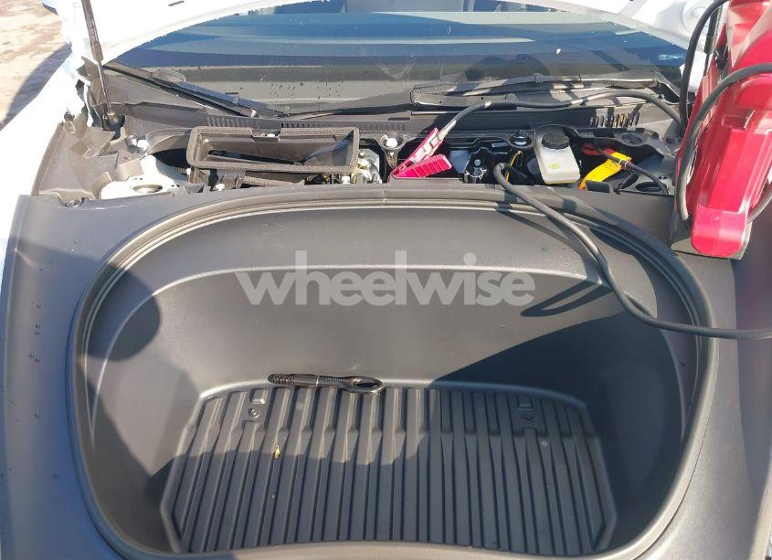 Photo 10 of 2025 Tesla Model 3 LONG RANGE REAR-WHEEL DRIVE (VIN 5YJ3E1EA2SF888390)