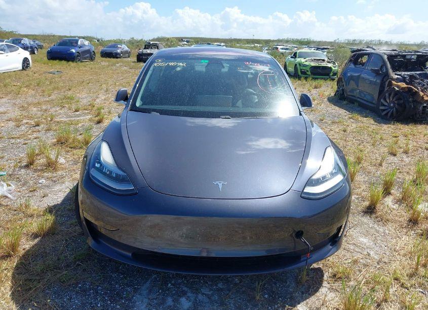 Photo 12 of 2018 Tesla Model 3 LONG RANGE/MID RANGE (VIN 5YJ3E1EA3JF024219)