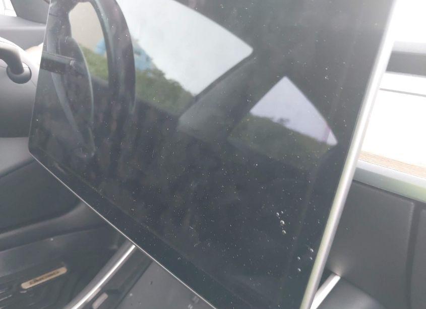 Photo 15 of 2018 Tesla Model 3 LONG RANGE/MID RANGE (VIN 5YJ3E1EA3JF024219)