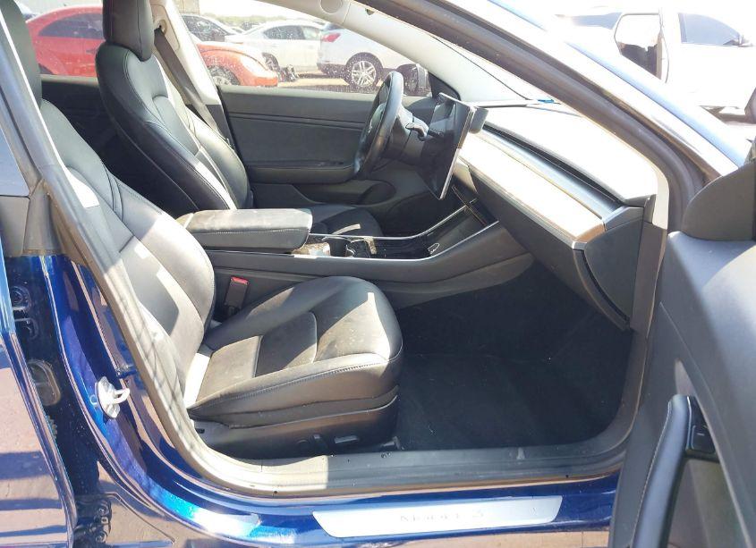 Photo 5 of 2018 Tesla Model 3 LONG RANGE/MID RANGE (VIN 5YJ3E1EA3JF049721)