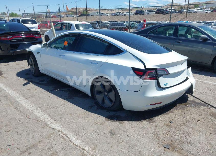 Photo 3 of 2018 Tesla Model 3 LONG RANGE/MID RANGE (VIN 5YJ3E1EA3JF057527)