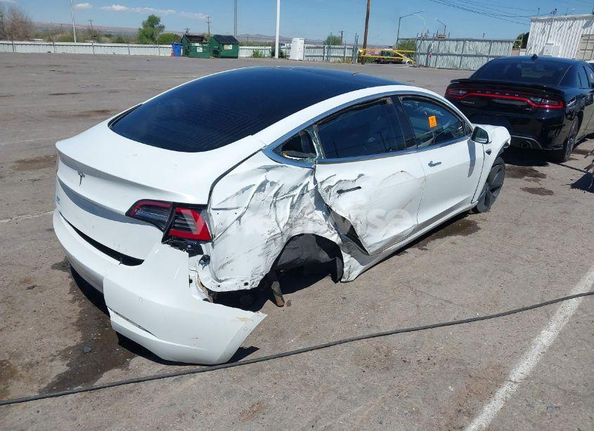 Photo 4 of 2018 Tesla Model 3 LONG RANGE/MID RANGE (VIN 5YJ3E1EA3JF057527)
