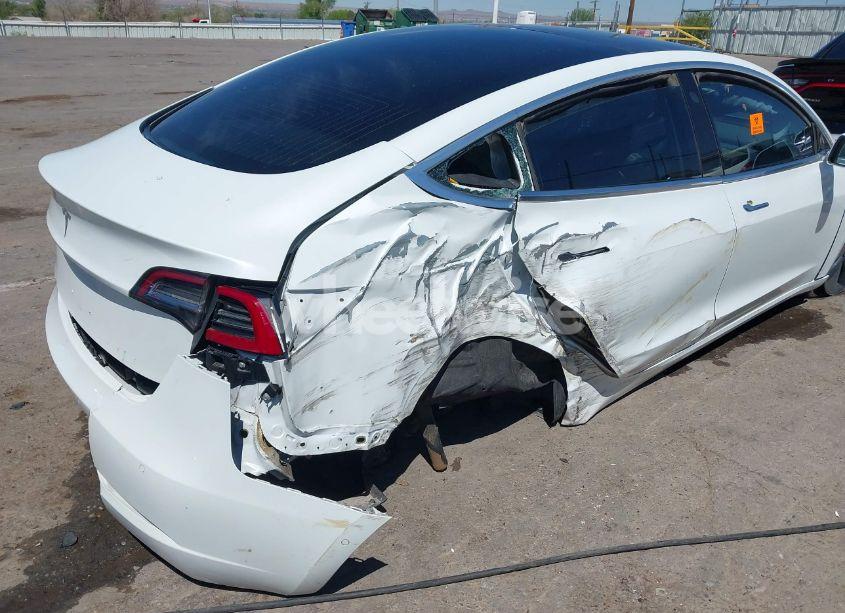 Photo 6 of 2018 Tesla Model 3 LONG RANGE/MID RANGE (VIN 5YJ3E1EA3JF057527)