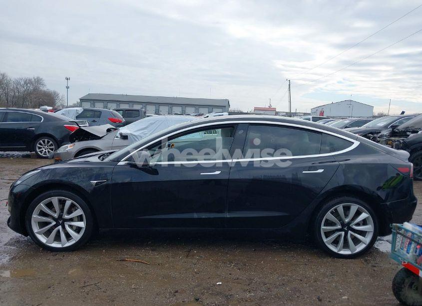Photo 14 of 2019 Tesla Model 3 LONG RANGE/MID RANGE/STANDARD RANGE/STANDARD RANGE PLUS (VIN 5YJ3E1EA3KF315112)