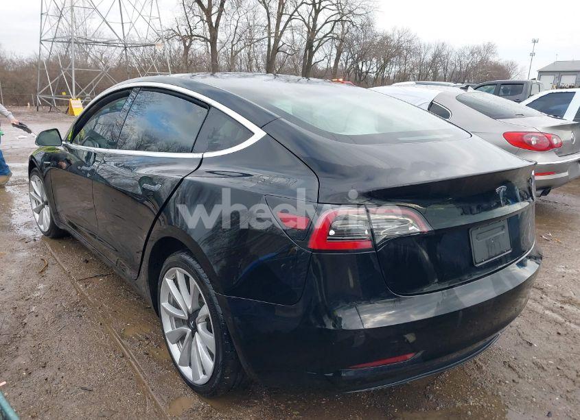 Photo 3 of 2019 Tesla Model 3 LONG RANGE/MID RANGE/STANDARD RANGE/STANDARD RANGE PLUS (VIN 5YJ3E1EA3KF315112)