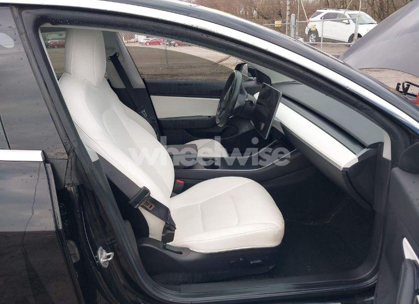 Photo 5 of 2019 Tesla Model 3 LONG RANGE/MID RANGE/STANDARD RANGE/STANDARD RANGE PLUS (VIN 5YJ3E1EA3KF315112)