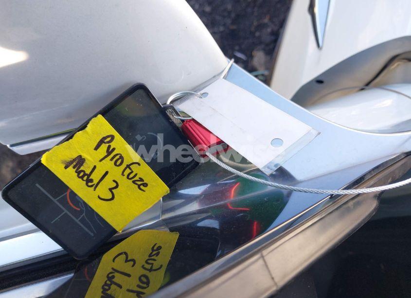 Photo 11 of 2020 Tesla Model 3 STANDARD RANGE PLUS REAR-WHEEL DRIVE/STANDARD RANGE REAR-WHEEL DRIVE (VIN 5YJ3E1EA3LF634057)