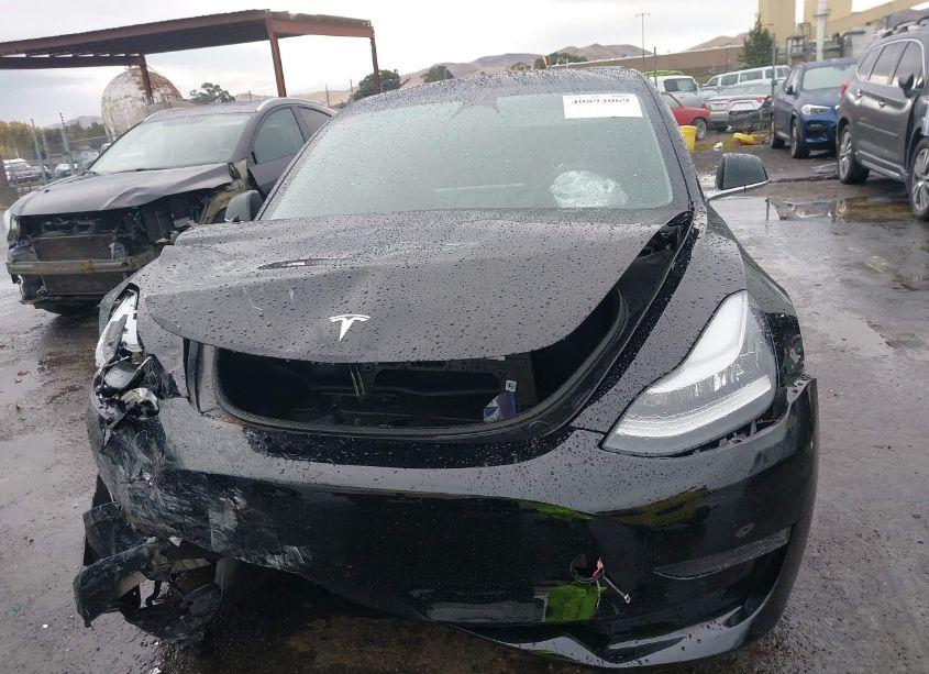 Photo 11 of 2020 Tesla Model 3 STANDARD RANGE PLUS REAR-WHEEL DRIVE/STANDARD RANGE REAR-WHEEL DRIVE (VIN 5YJ3E1EA3LF739083)