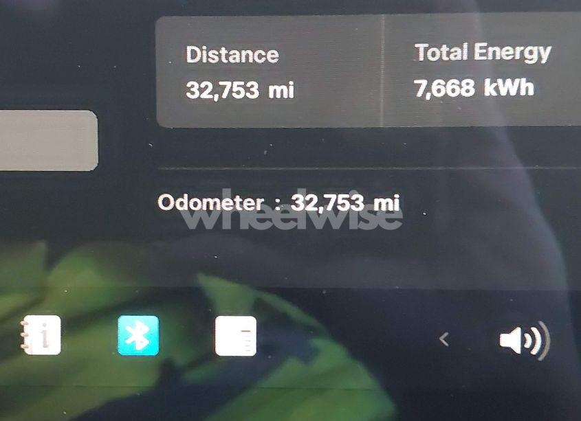 Photo 14 of 2021 Tesla Model 3 STANDARD RANGE PLUS REAR-WHEEL DRIVE (VIN 5YJ3E1EA3MF043860)