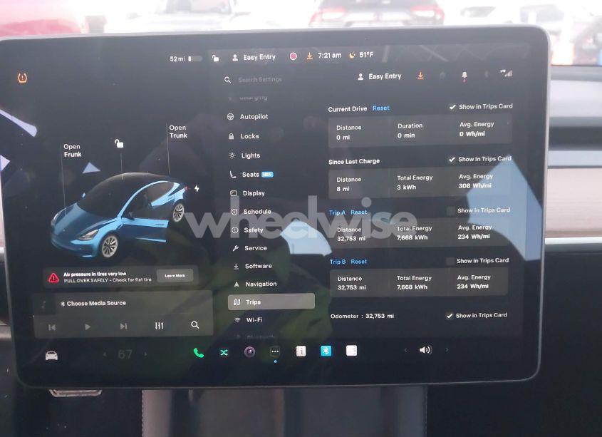 Photo 7 of 2021 Tesla Model 3 STANDARD RANGE PLUS REAR-WHEEL DRIVE (VIN 5YJ3E1EA3MF043860)
