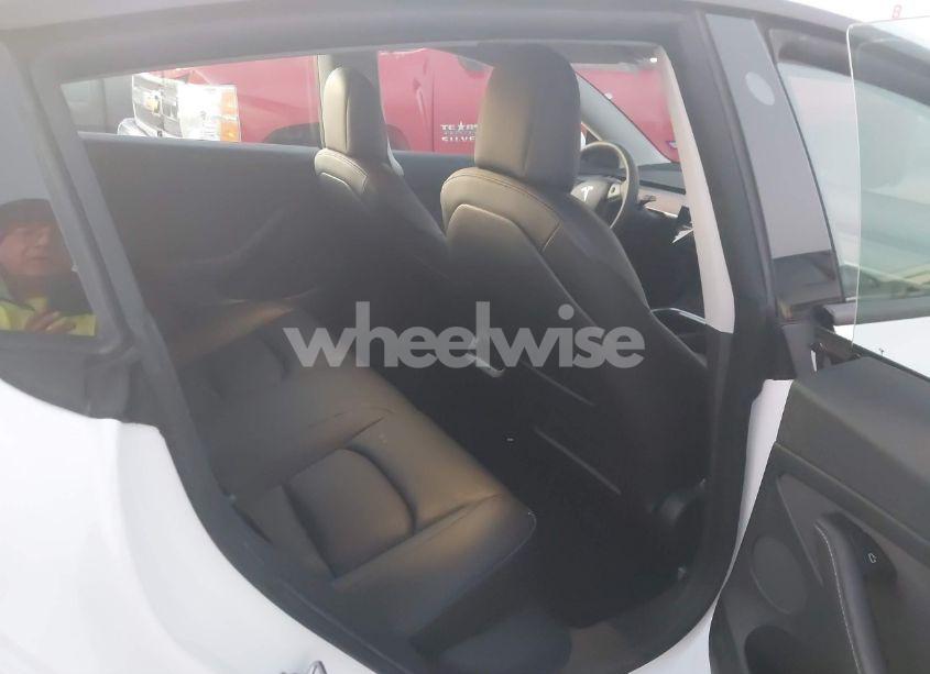 Photo 8 of 2021 Tesla Model 3 STANDARD RANGE PLUS REAR-WHEEL DRIVE (VIN 5YJ3E1EA3MF043860)