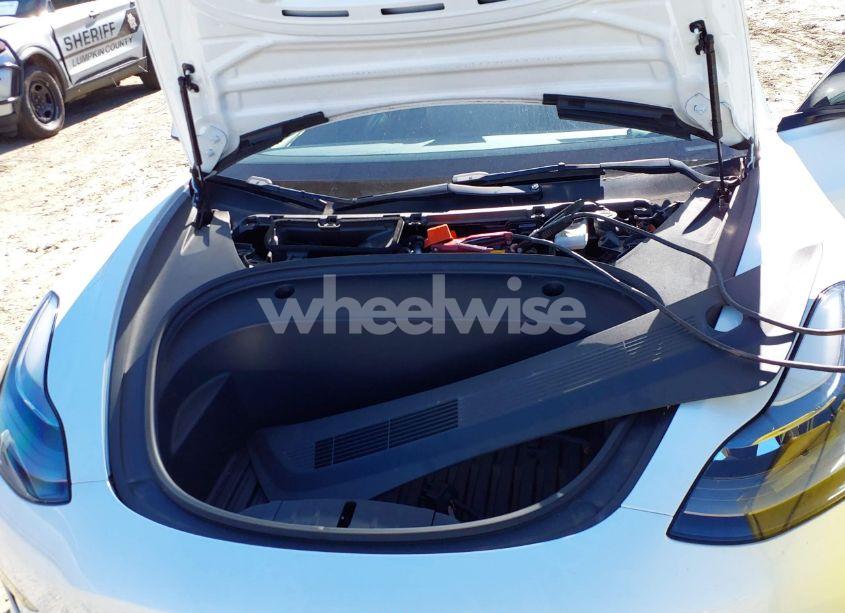 Photo 10 of 2021 Tesla Model 3 STANDARD RANGE PLUS REAR-WHEEL DRIVE (VIN 5YJ3E1EA3MF088667)