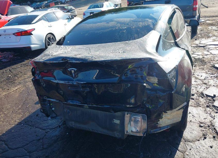 Photo 17 of 2021 Tesla Model 3 STANDARD RANGE PLUS REAR-WHEEL DRIVE (VIN 5YJ3E1EA3MF092105)
