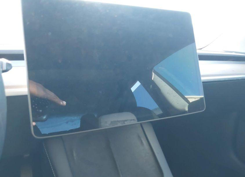 Photo 18 of 2021 Tesla Model 3 STANDARD RANGE PLUS REAR-WHEEL DRIVE (VIN 5YJ3E1EA3MF092105)