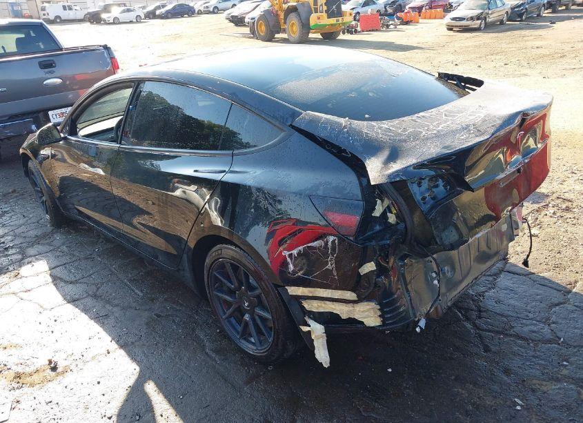 Photo 3 of 2021 Tesla Model 3 STANDARD RANGE PLUS REAR-WHEEL DRIVE (VIN 5YJ3E1EA3MF092105)