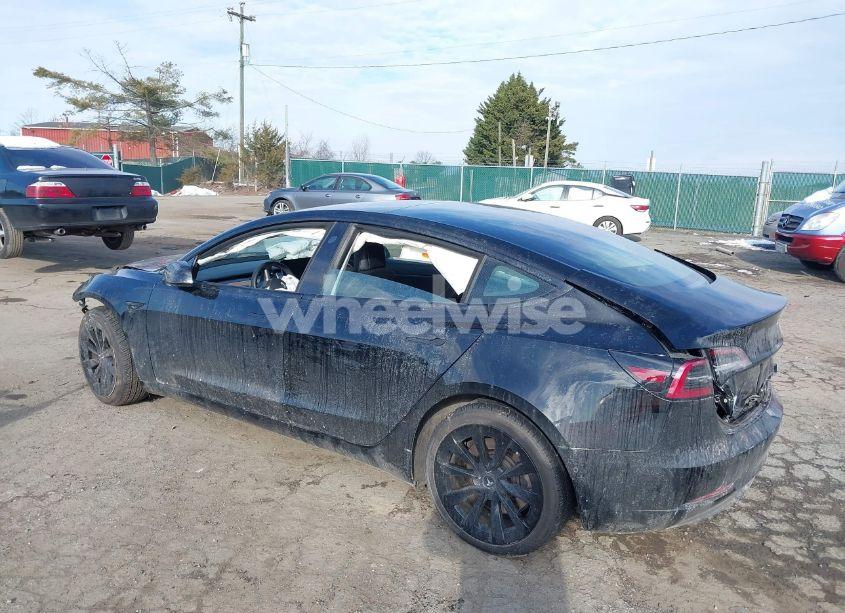 Photo 3 of 2021 Tesla Model 3 STANDARD RANGE PLUS REAR-WHEEL DRIVE (VIN 5YJ3E1EA3MF922064)