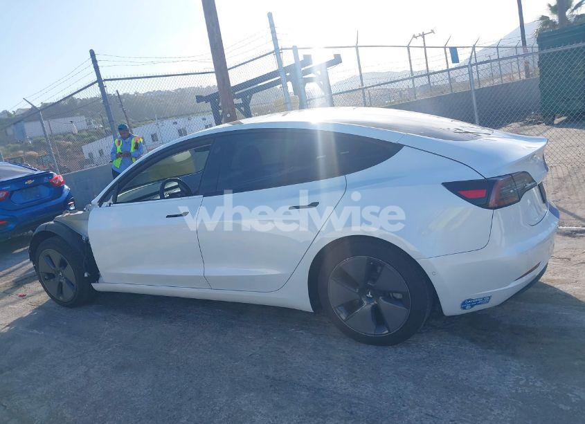 Photo 15 of 2021 Tesla Model 3 STANDARD RANGE PLUS REAR-WHEEL DRIVE (VIN 5YJ3E1EA3MF923537)