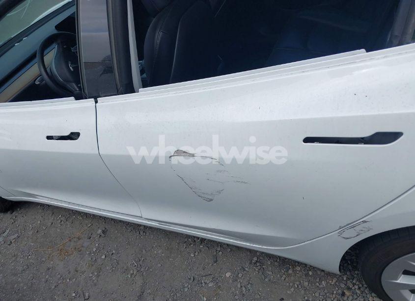 Photo 15 of 2022 Tesla Model 3 REAR-WHEEL DRIVE (VIN 5YJ3E1EA3NF142759)