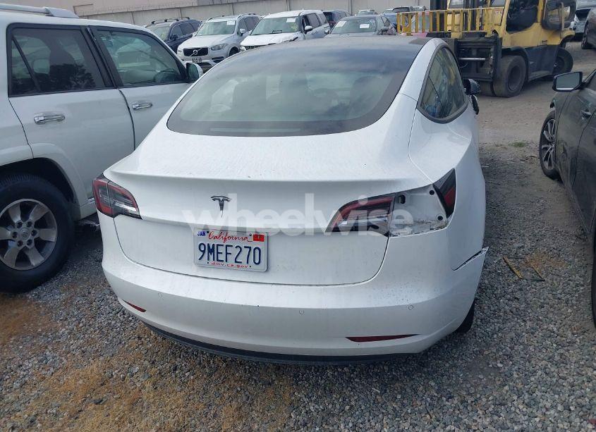 Photo 17 of 2022 Tesla Model 3 REAR-WHEEL DRIVE (VIN 5YJ3E1EA3NF142759)