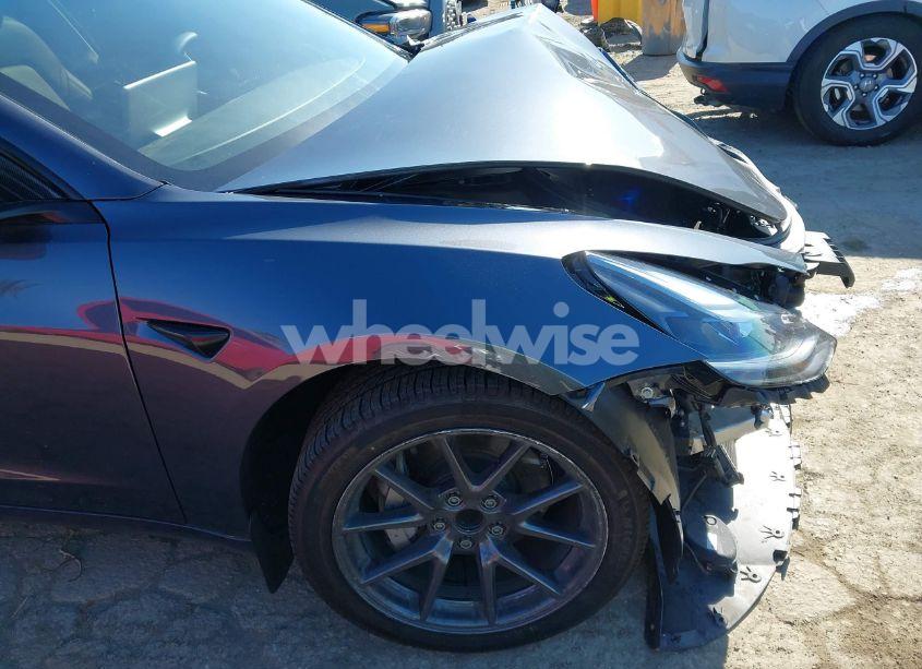 Photo 19 of 2022 Tesla Model 3 REAR-WHEEL DRIVE (VIN 5YJ3E1EA3NF165054)