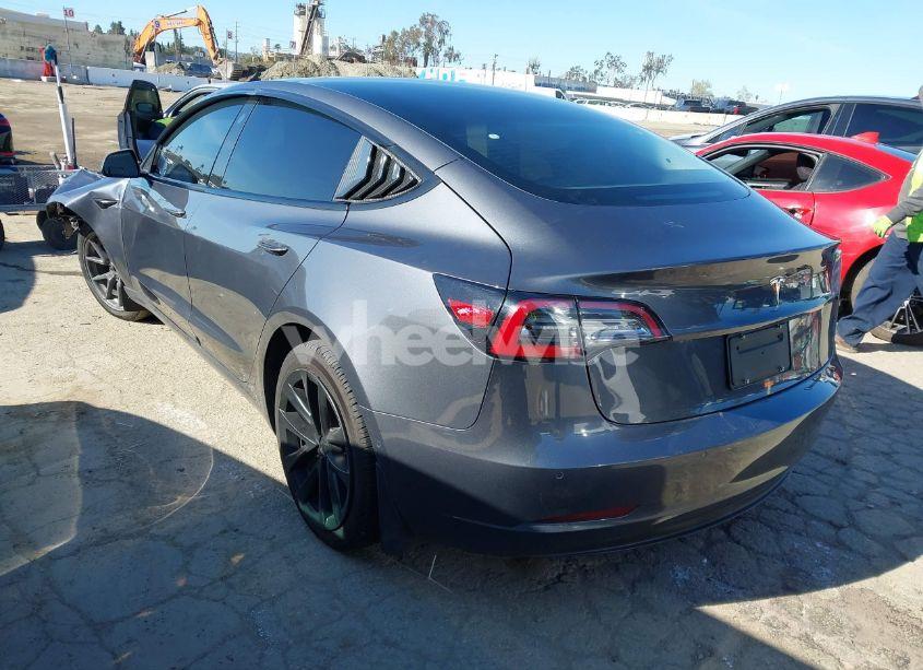 Photo 3 of 2022 Tesla Model 3 REAR-WHEEL DRIVE (VIN 5YJ3E1EA3NF165054)