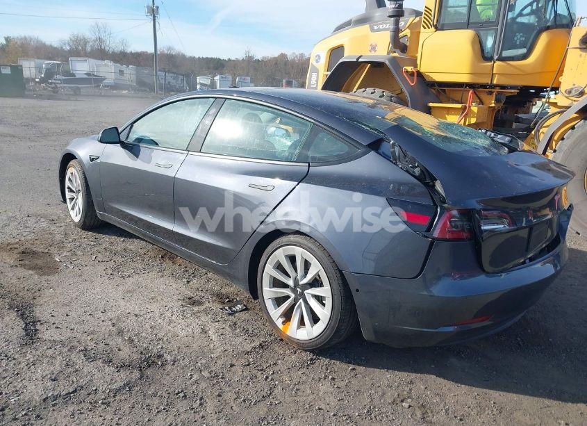 Photo 3 of 2022 Tesla Model 3 REAR-WHEEL DRIVE (VIN 5YJ3E1EA3NF186373)