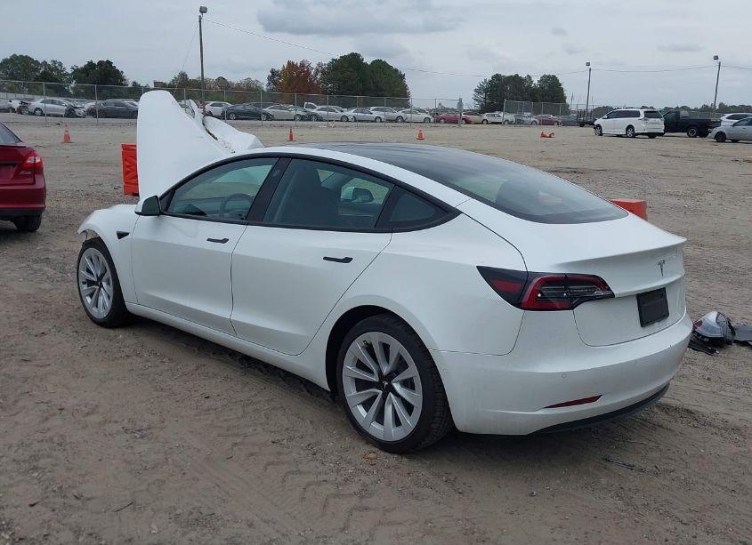 Photo 3 of 2022 Tesla Model 3 REAR-WHEEL DRIVE (VIN 5YJ3E1EA3NF302753)