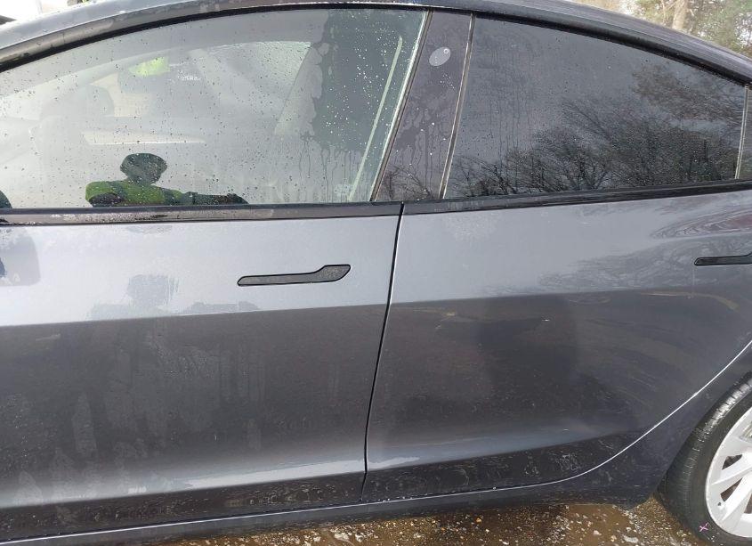 Photo 13 of 2022 Tesla Model 3 REAR-WHEEL DRIVE (VIN 5YJ3E1EA3NF370650)