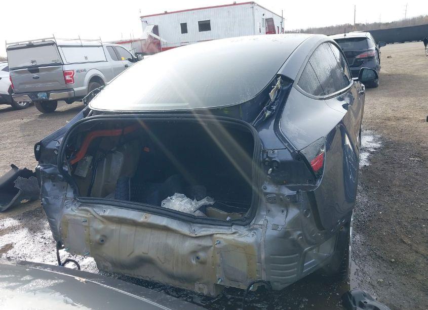 Photo 15 of 2022 Tesla Model 3 REAR-WHEEL DRIVE (VIN 5YJ3E1EA3NF370650)